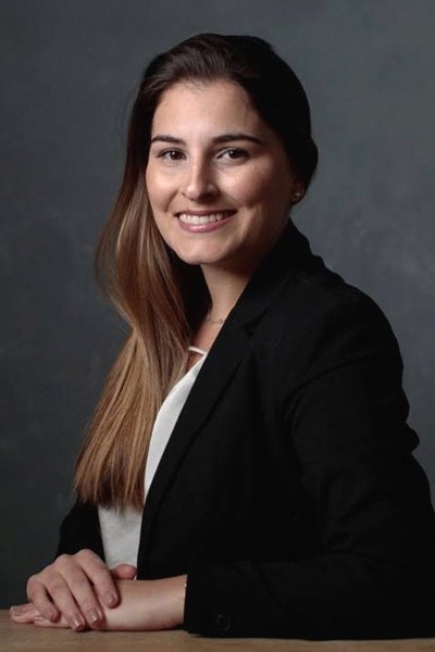 Dra. Daniela Soto — Endodoncista Clínica DrDiente