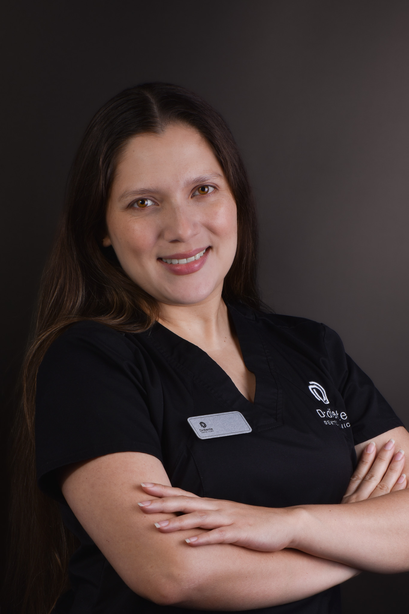Karen Acevedo — Ceramista Clínica DrDiente